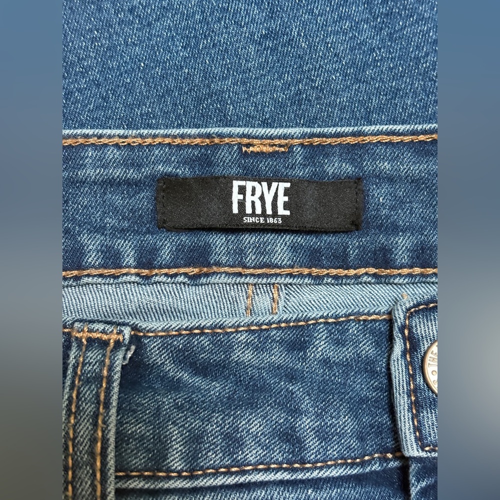 Frye Women's High-Rise Amari Jeans Size 8/29 - Picture 6 of 7